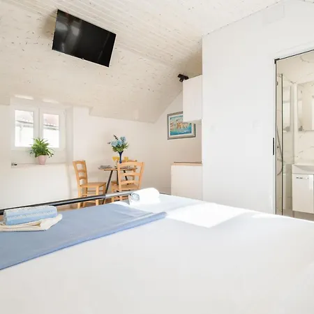 Апартаменты Jerolim *