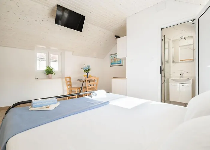 Apartament Jerolim *