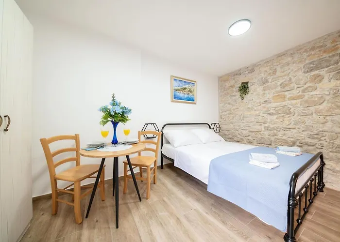 Apartament Jerolim *