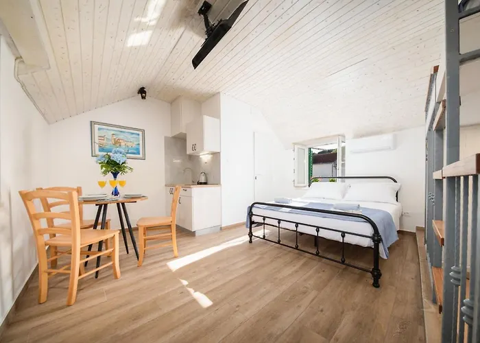 Apartament Jerolim *